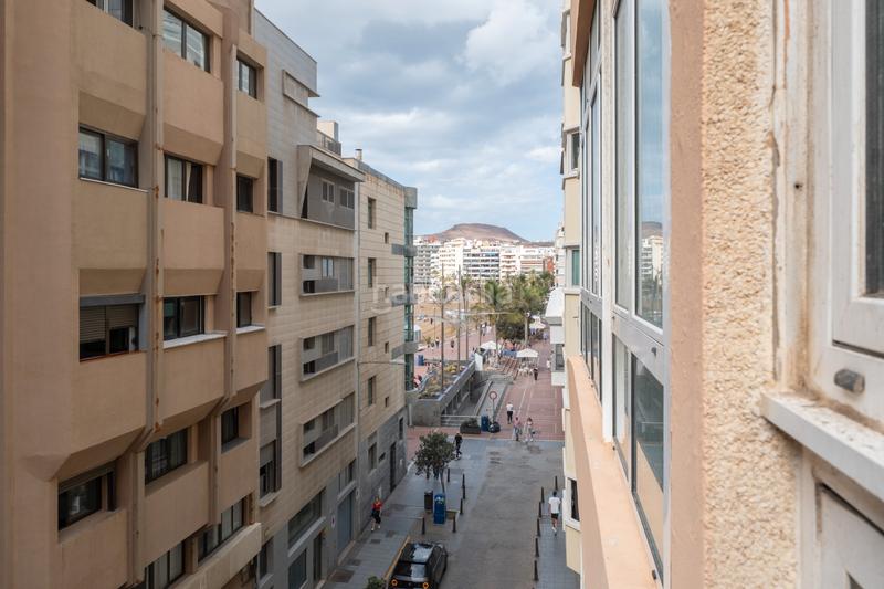 Foto 9fd78585-1c2c-464c-bdb6-a9a4fa60532f. Appartement dans calle sagasta 46 dans Santa Catalina - Canteras Palmas de Gran Canaria (Las)