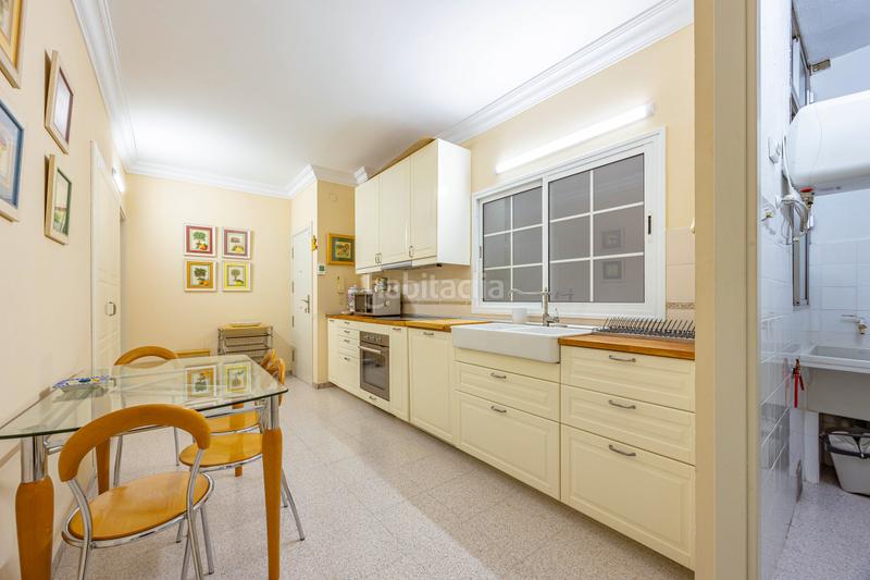 Foto bbcc33c3-d2fe-4bba-ab35-620a0ee0b0fc. Appartement dans calle león y castillo 230 dans Ciudad Jardín Palmas de Gran Canaria (Las)