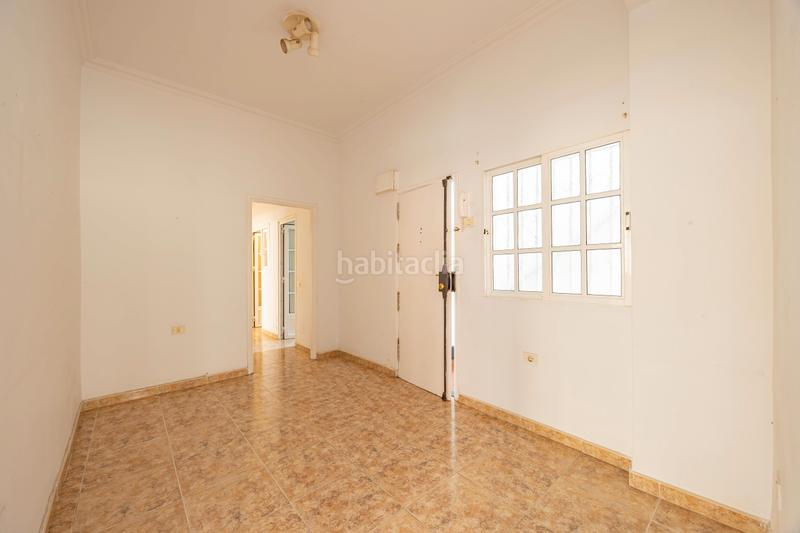 Foto 898a175e-a37f-4d87-a755-fa829ab69bdd. Etagenwohnung in tristana 33 in La Feria Palmas de Gran Canaria (Las)