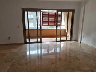 Affitto Appartamento  Avenida reyes católicos