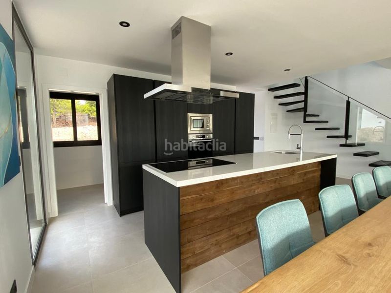 Foto 3ccca32b-e0af-402a-8f3f-f9c5521e1d28. Casa amb aparcament a Uceda