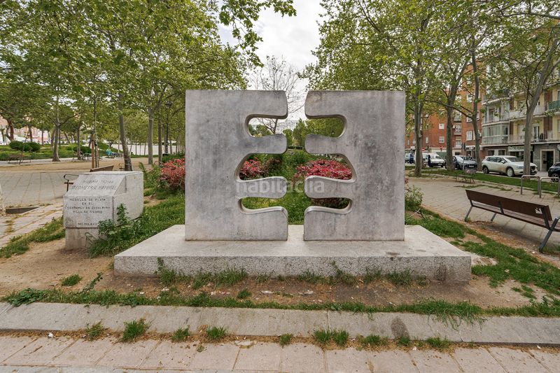 Foto fa5a32bd-a465-407a-aef0-7af21f71df0c. Pis a San Diego Madrid