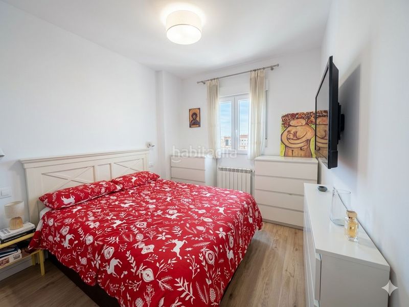 Foto 9bb7a3cd-208d-4e73-8d9d-f36194e2503e. Pis amb aparcament a Acacias Madrid