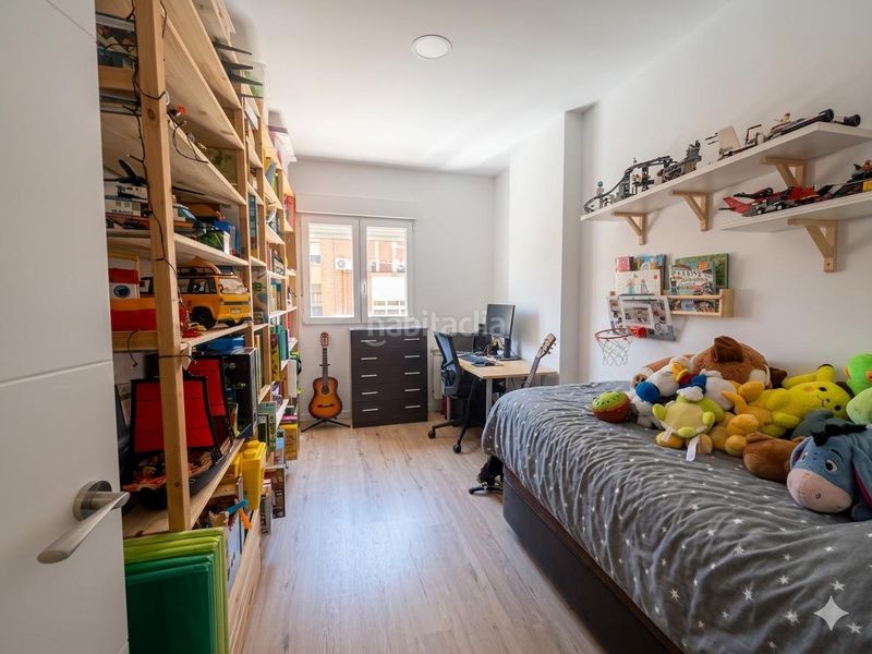 Foto ba27ef94-1175-41c4-bbfe-e26fd7a3a06f. Pis amb aparcament a Acacias Madrid