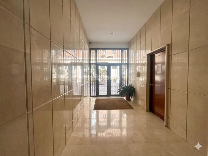 Foto cceea432-a85f-4b45-9fcf-b55caa3a84af. Pis amb aparcament a Acacias Madrid