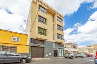 Local Comercial  Calle tajaste