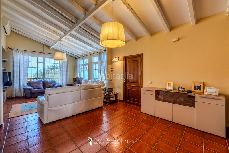Foto a13789e7-0333-4662-9435-c7430739327a. Casa amb aparcament a Los Alvarados - Fuente los Berros - Bandama Santa Brígida