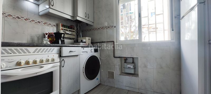 Foto 09863d40-2e53-47f5-b8e9-e224730795b4. Pis amb aparcament a Simancas Madrid