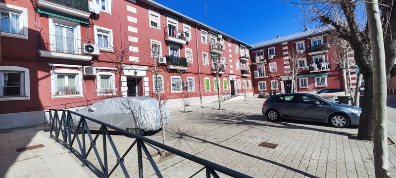 Foto 0db0e622-c185-4ea7-b2a4-31c6d15ea215. Pis amb aparcament a Simancas Madrid