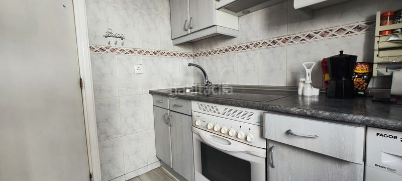 Foto b2664e43-d4d7-46a4-8220-b4cdca5b1fcb. Pis amb aparcament a Simancas Madrid