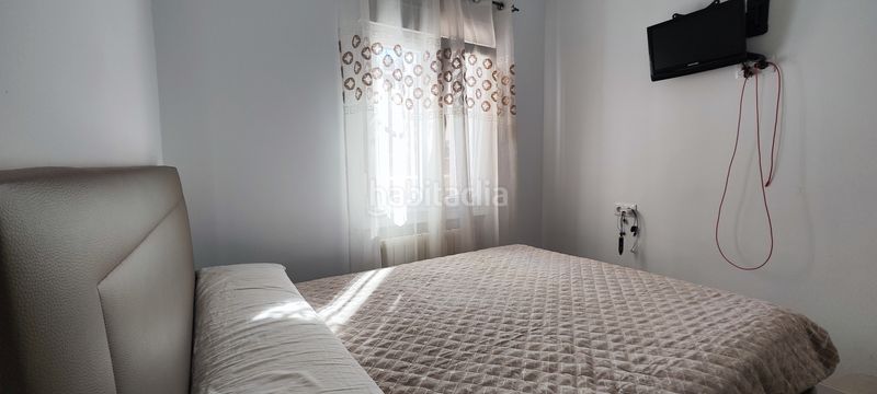 Foto cb9d6c04-81e7-4083-adce-6b9018722648. Pis amb aparcament a Simancas Madrid