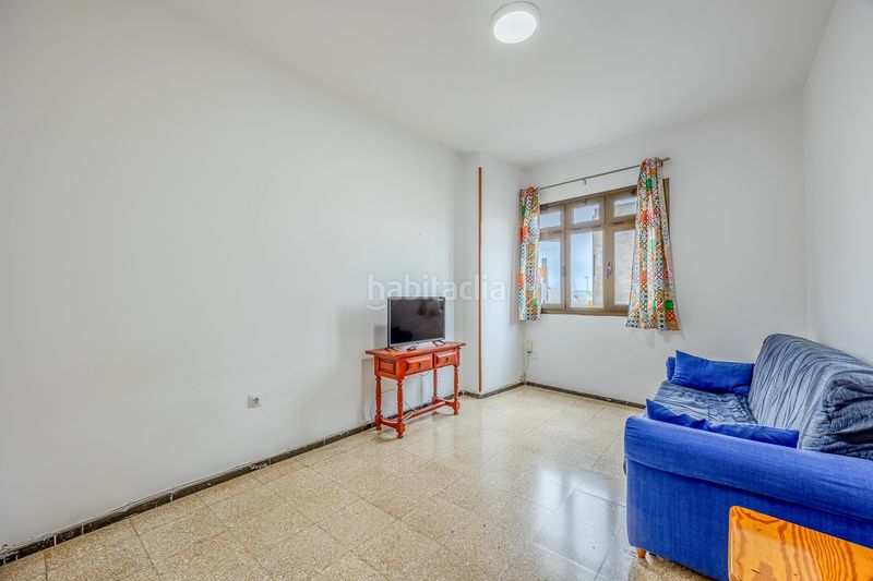 Foto d8de6818-a625-4b18-a6fc-bfd9da30d360. Piso en calle garcía escámez 2 en Valle de los Nueve - El Ejido - Medianías Telde