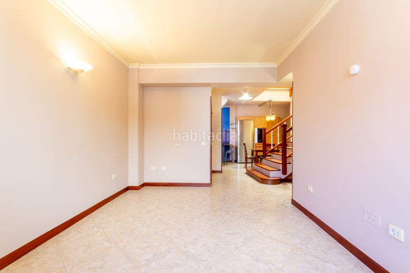 Foto 546f1dde-2079-42be-8872-6fdb591833e4. Casa amb aparcament a San Gregorio Telde