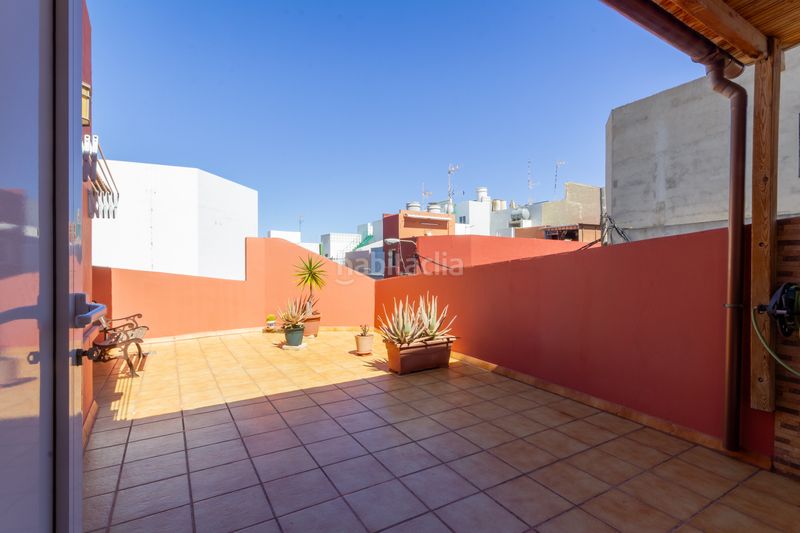 Foto b0644bac-419e-4570-86c4-d7e8cf1e4740. Casa amb aparcament a San Gregorio Telde