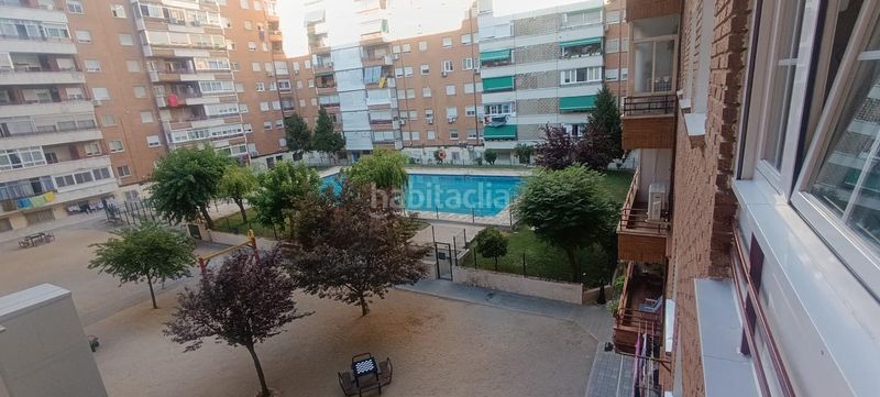 Foto 08f8c20e-33c7-4eb4-a3d7-3e821ea92f0a. Pis amb piscina a Zona Renfe Alcorcón