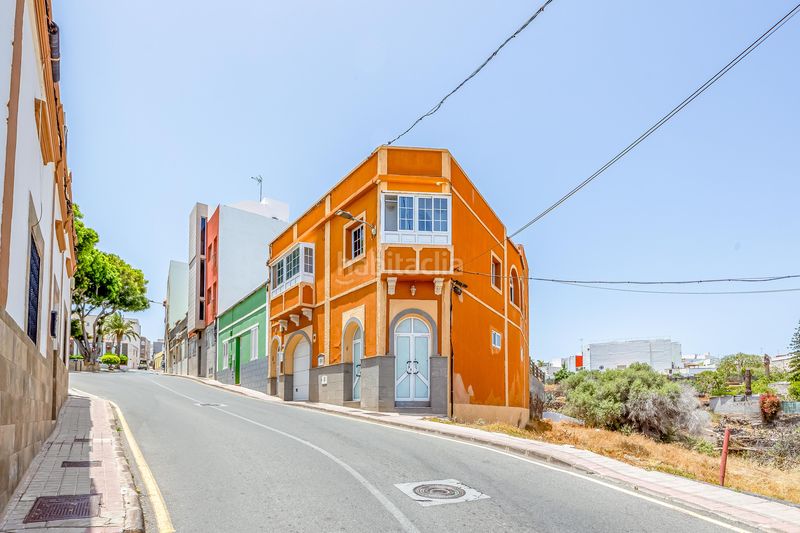 Foto 0fad95c4-7f15-4850-96d4-c8410ffea005. Casa amb aparcament a Ingenio pueblo Ingenio