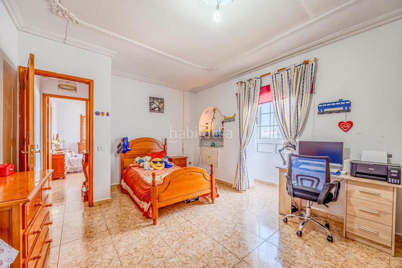 Foto 19341bc0-3c26-4995-ba8a-4997a433a75e. Casa amb aparcament a Ingenio pueblo Ingenio
