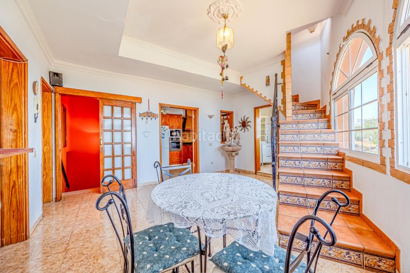Foto 1a9564e5-d9ee-43b8-9197-6b3ad31a6457. Casa amb aparcament a Ingenio pueblo Ingenio