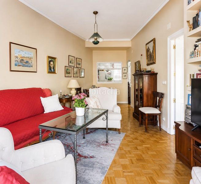 Foto 0cd85136-27a8-4af9-a0ea-dcf5d74a637b. Piso en Chopera Madrid