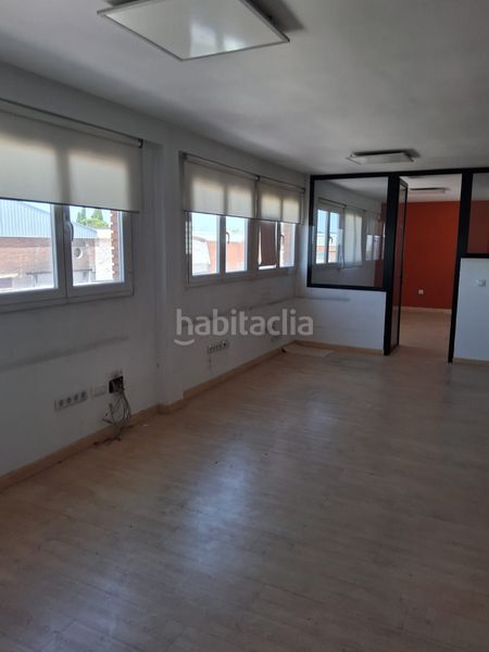Foto 43c104f6-1557-4528-8654-fb17b572d94f. Nau industrial a calle de los montes de león 15 a San Fernando de Henares