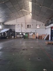 Fabrikhalle in Calle de los montes de león 17