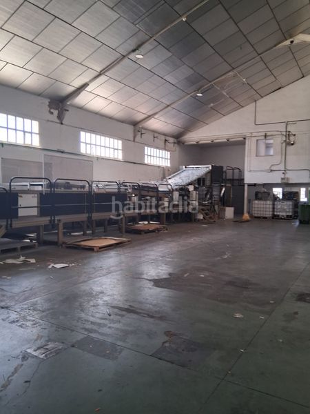 Foto d41e1c46-f337-45e8-9c1d-5fa3a748e058. Nau industrial a calle de los montes de león 17 a San Fernando de Henares