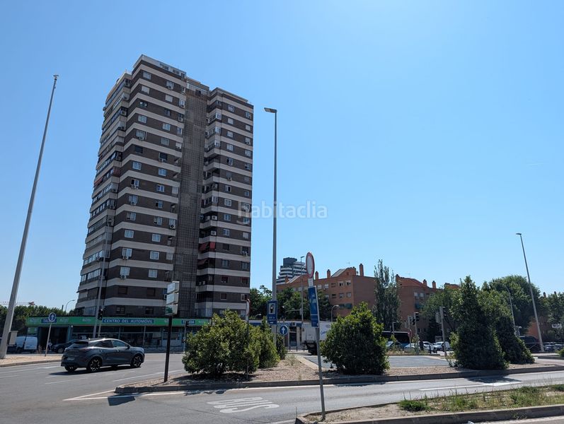 Foto 1f700360-d29b-4e20-a067-286246162aa5. Pis a Almendrales Madrid