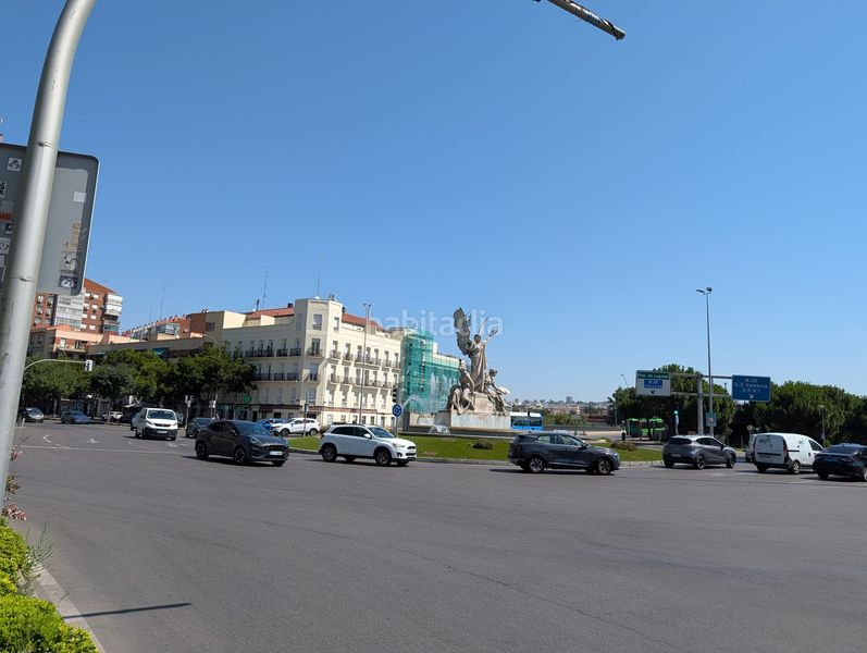 Foto abdc272d-3a38-4e63-a31c-7b077a2817e4. Pis a Almendrales Madrid