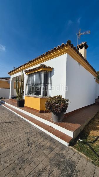 Foto 9f549a33-cff8-47ce-ba73-8073d9d3eeb4. Chalet mj-0673 chalet no hipotecable - palillejo en Chiclana de la Frontera