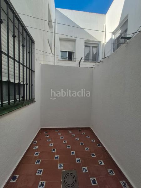 Foto 2bc2f4b1-e43b-4dd5-a9b6-56b3afd9fe3d. Appartement in calle nueva de la barrosa 43 in Los Gallos Chiclana de la Frontera