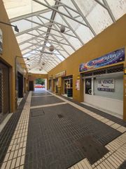 Local Comercial a La Banda - Campo de Fútbol. Local comercial - centro comercial huerta rosario