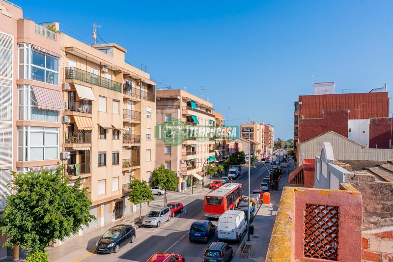 Foto a89c16c7-6e5e-459b-a652-9b4f84b7dcba. Casa en Pinedo Valencia