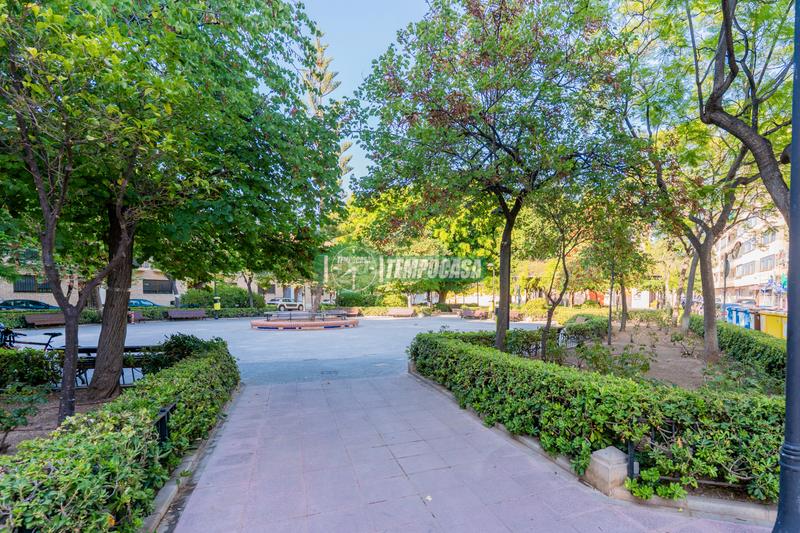 Foto 5de577d1-6e92-48d5-a147-c39397e15762. Maison dans Pinedo Valencia