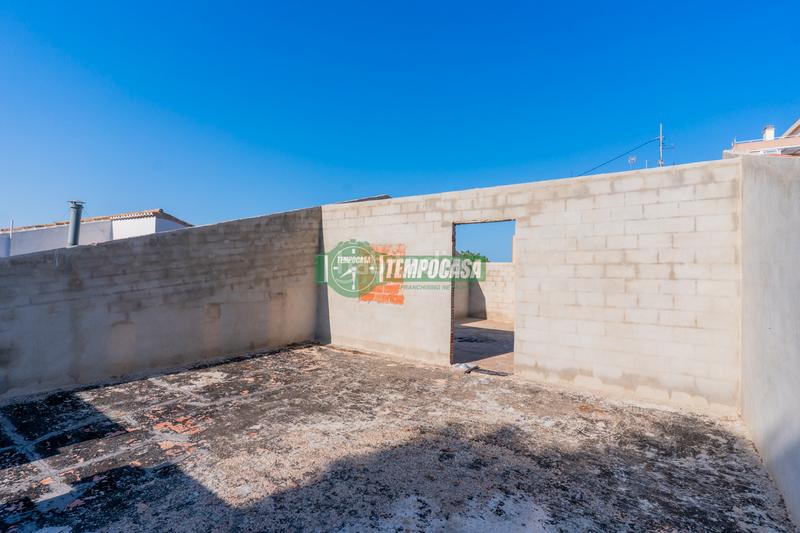 Foto e06a33a2-567a-49f4-a62b-2848c2a8a91f. Maison dans Pinedo Valencia