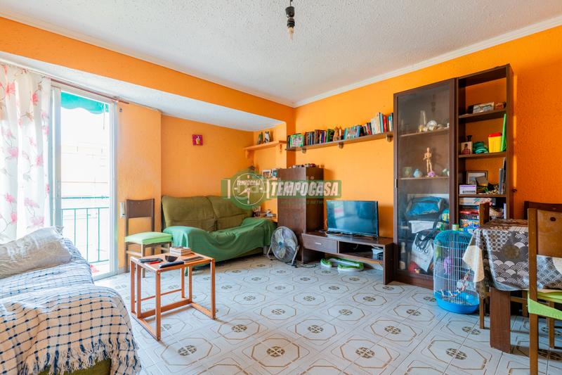 Foto ca43f66e-8580-45a6-83b4-04c94b81ccac. Piso en Albors Valencia