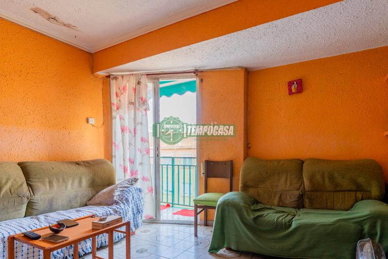 Foto cbcc9ead-96ef-4933-af51-c51c5bb23bd4. Piso en Albors Valencia