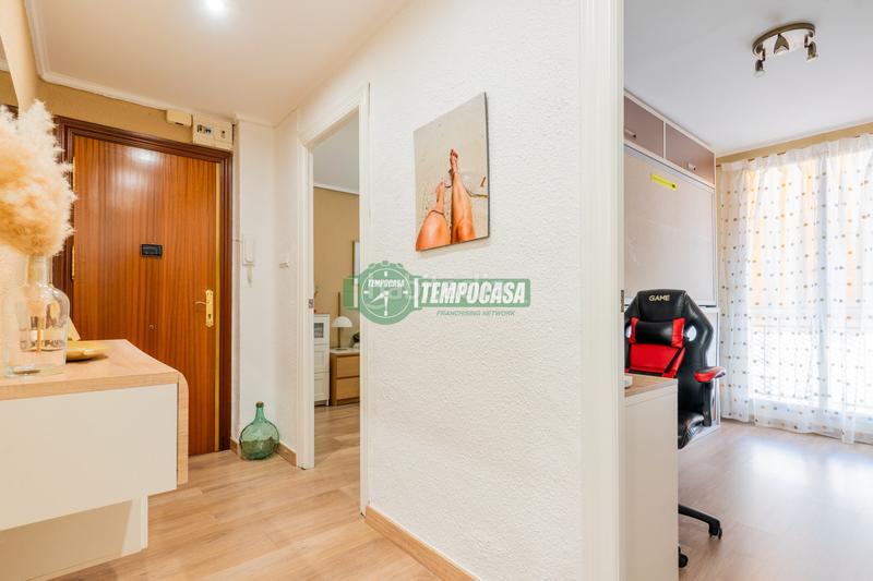 Foto 88dfa9c7-6314-40d4-9484-530cbdb143f0. Appartamento in carrer de pere de valència 24 in L´Illa Perduda Valencia