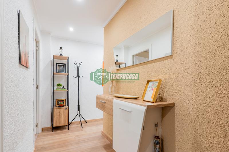 Foto eedcd071-d4ec-47f6-a579-50304049c510. Appartamento in carrer de pere de valència 24 in L´Illa Perduda Valencia