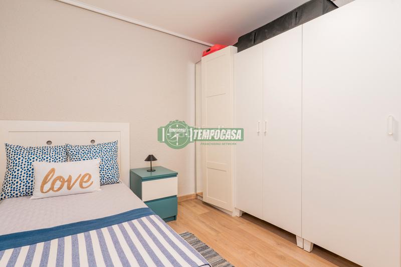 Foto f6ff2739-02d2-437c-8e9a-2c708ac902c8. Appartamento in carrer de pere de valència 24 in L´Illa Perduda Valencia