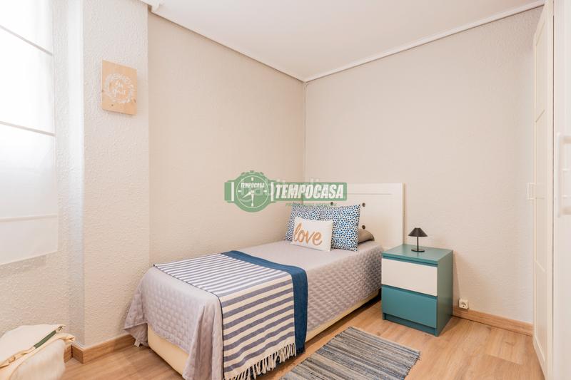 Foto 988912c3-dd46-477b-849d-0ed3537eee1b. Appartement dans carrer de pere de valència 24 dans Valencia