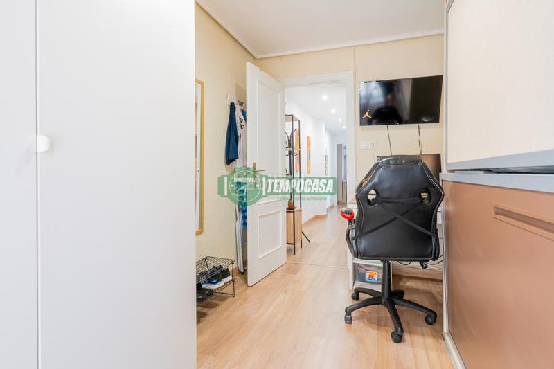 Foto beffe580-3753-451f-97a3-a38fbc2723a2. Appartement dans carrer de pere de valència 24 dans Valencia