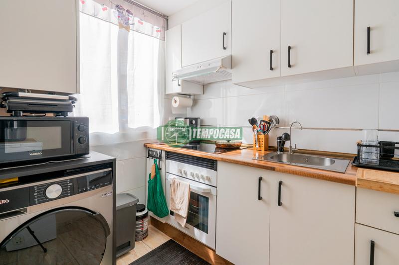 Foto e3174425-cb0c-4ab1-be39-6b4db712f4d7. Appartement dans carrer de pere de valència 24 dans Valencia