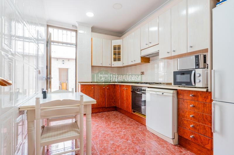 Foto 273bc929-88e1-4618-88e7-eb4d7026f812. Etagenwohnung mit parking in Arrancapins Valencia