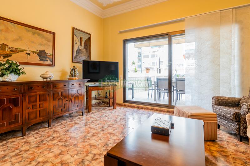 Foto 29a3907d-a3eb-4052-8167-6702ef5bb86e. Etagenwohnung mit parking in Arrancapins Valencia