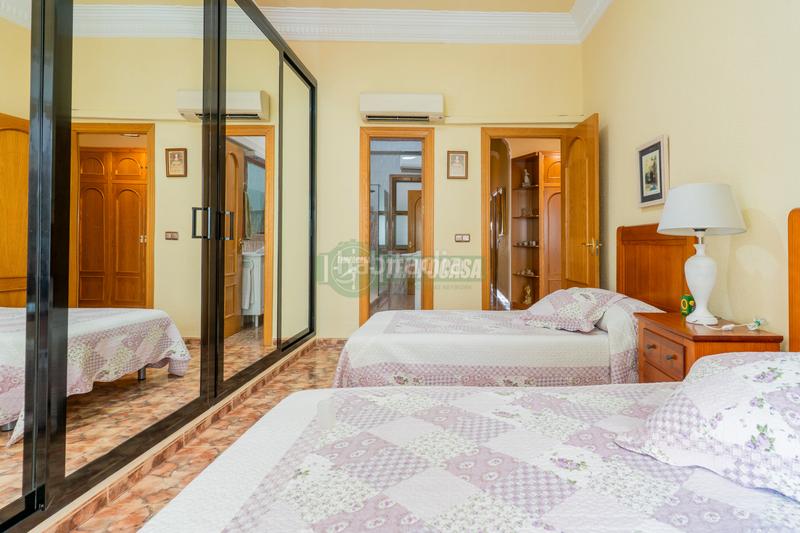 Foto 3e87e545-e8d0-447a-b20e-8e359213d945. Flat with parking in Arrancapins Valencia