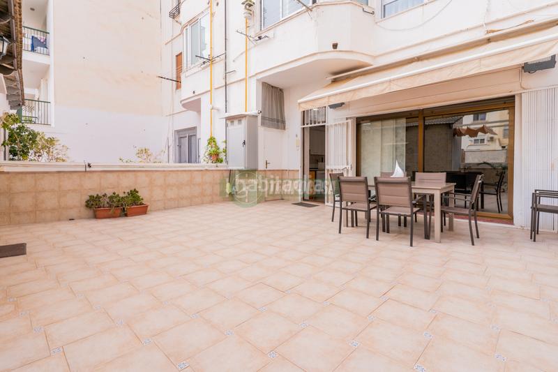 Foto c17acbee-7e01-406d-a6a6-8ebfc5efb515. Flat with parking in Arrancapins Valencia