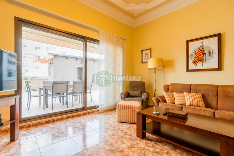 Foto 1f2bc52f-1967-4a9f-a701-af3b93f426c0. Piso en Arrancapins Valencia