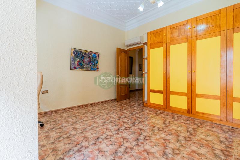 Foto de6b7bfc-d7b4-4c57-adc3-c4e63b02117a. Piso en Arrancapins Valencia