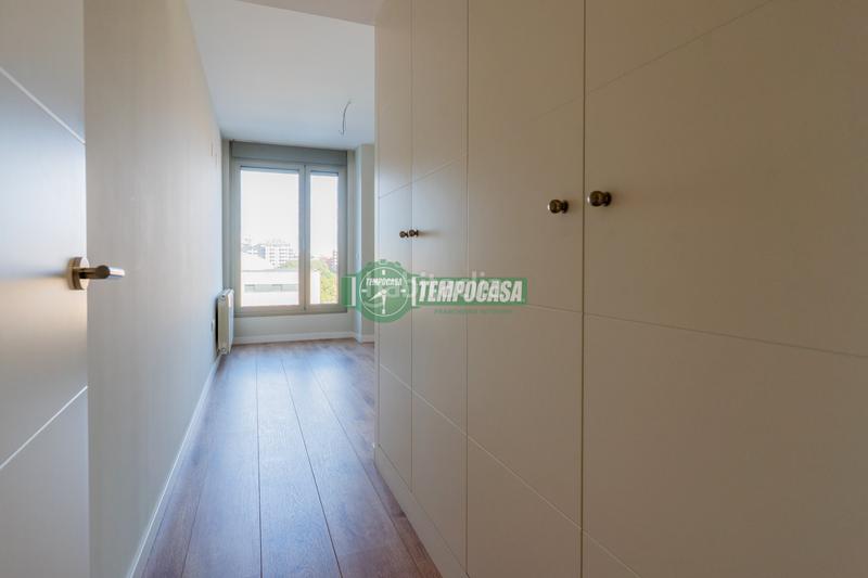 Foto 9c4be375-08b0-4bac-8ec1-94feb26e60f7. Pis a avinguda de frança 19 a Penya-Roja - Avda. Francia Valencia