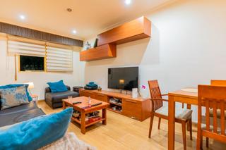 Etagenwohnung in Carrer de rodrigo de pertegás 23